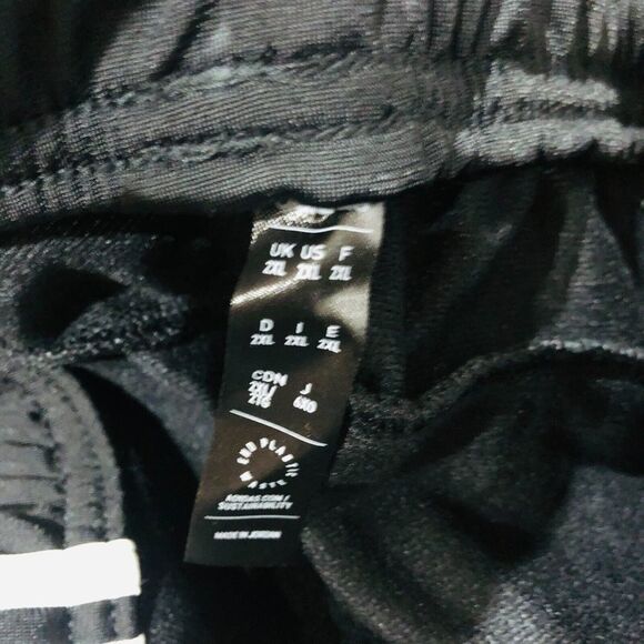 Adidas Men's‎ Regular Fit Tapered Leg Jogger Pants 3 Stripe Black Size 2XL NWT - Picture 3 of 4